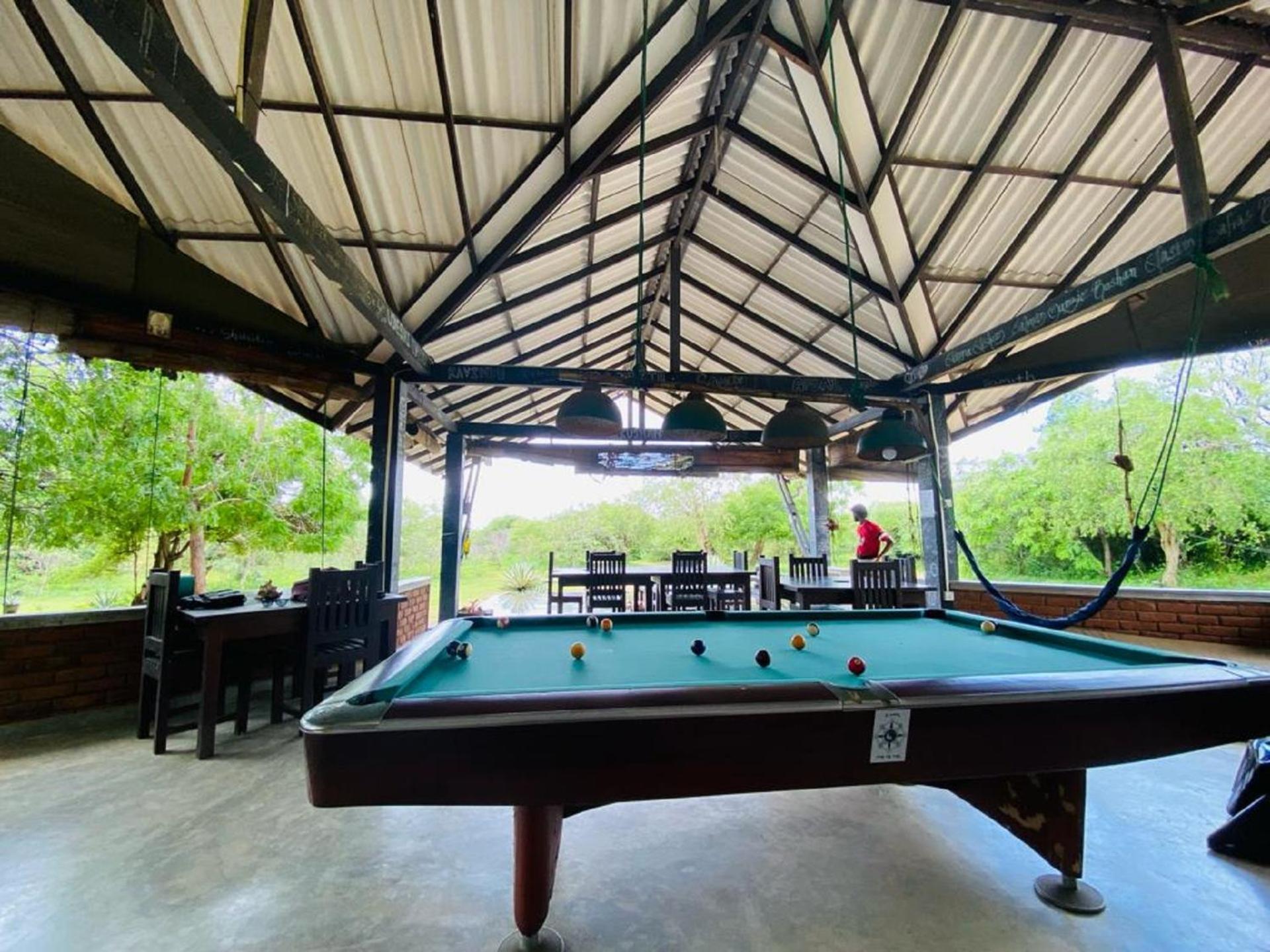 Yala Ying Yang Hostel & Camping Екстер'єр фото