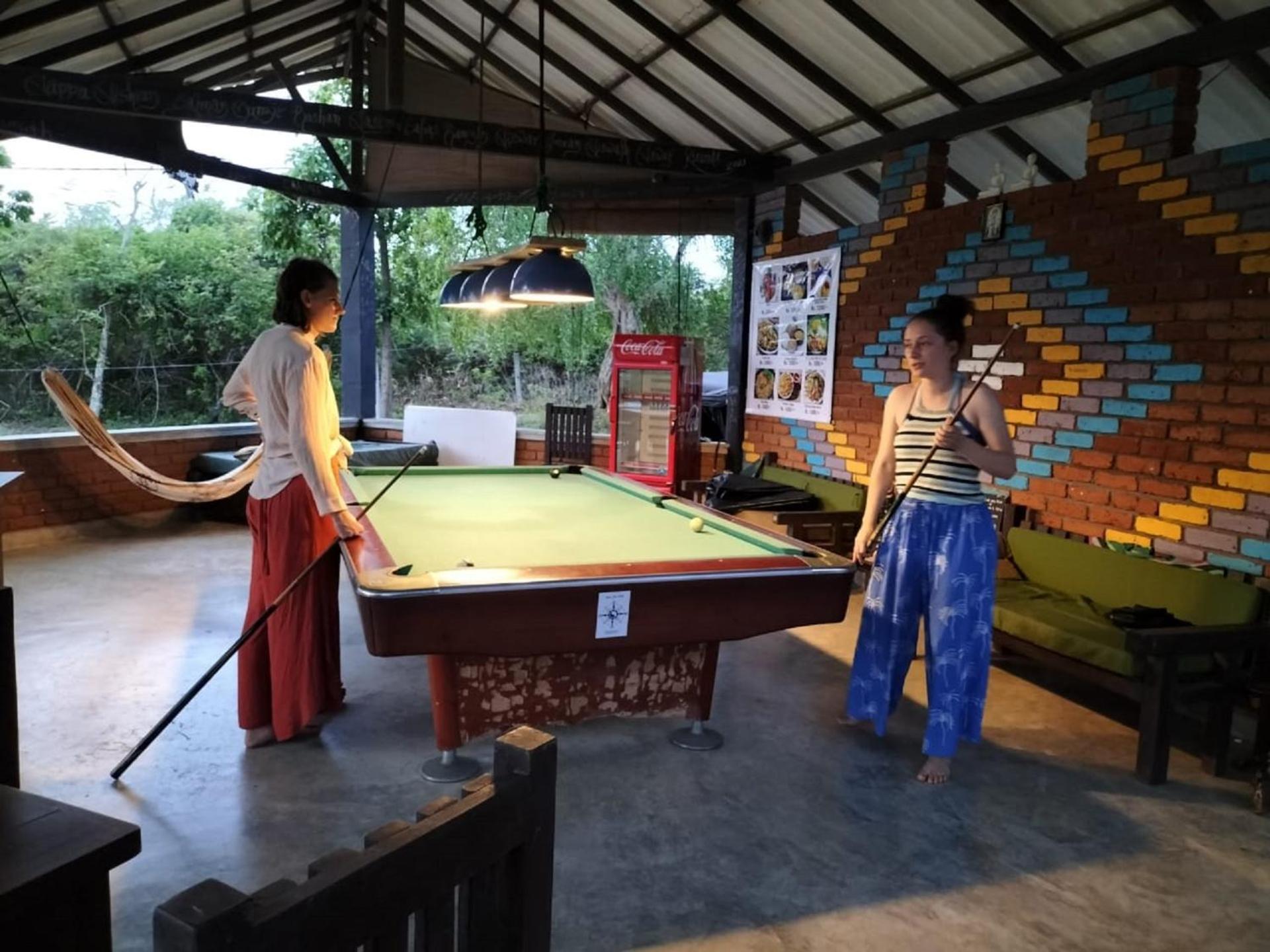 Yala Ying Yang Hostel & Camping Екстер'єр фото
