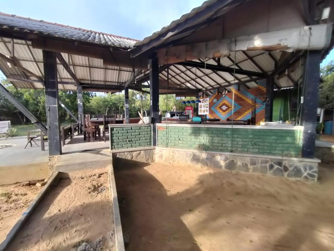 Yala Ying Yang Hostel & Camping Екстер'єр фото